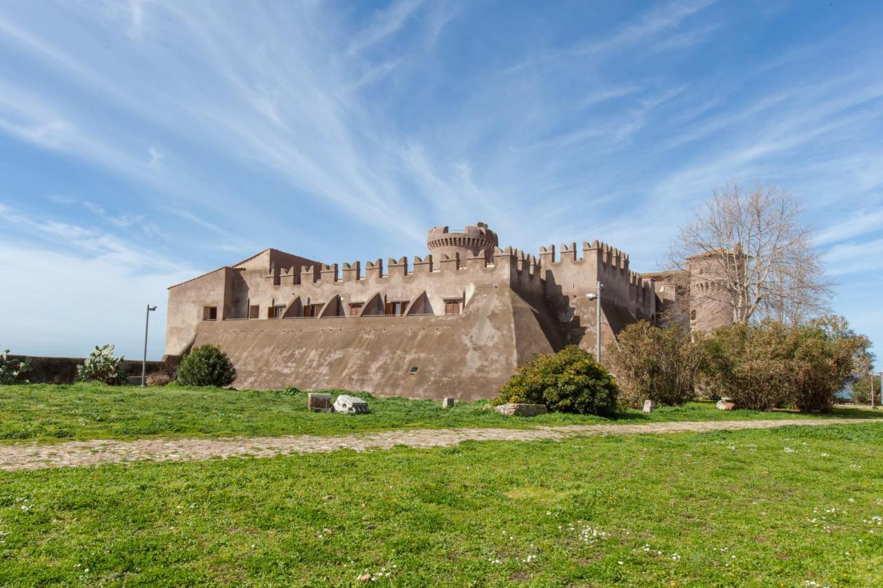 Ostello Del Castello Di Santa Severa Exterior foto